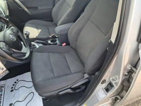 Toyota Auris 1.6i , снимка 10