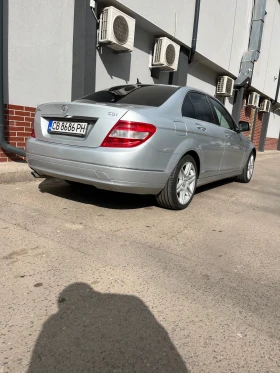 Mercedes-Benz C 220, снимка 4