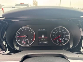 Kia K5, снимка 13
