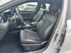 Kia K5, снимка 16