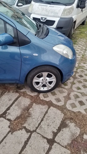 Toyota Yaris R, снимка 6