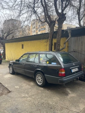 Mercedes-Benz 124, снимка 2