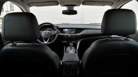 Opel Insignia Country Tourer 2.0d Automatic, снимка 8 - Автомобили и джипове - 42036462