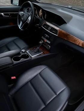 Обява за продажба на Mercedes-Benz C 300 AMG 4-MATIC ~18 900 лв. - изображение 3