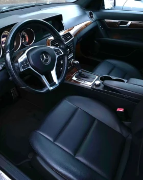 Обява за продажба на Mercedes-Benz C 300 AMG 4-MATIC ~18 900 лв. - изображение 2