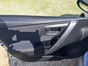 Toyota Auris 1.6i  | Mobile.bg � ����� ������ 12