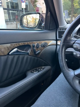 Mercedes-Benz E 280 4-matic 5G-tronic - 6500 € / 12712.90 лв. - 18357660 7