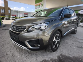 ������ Peugeot 5008