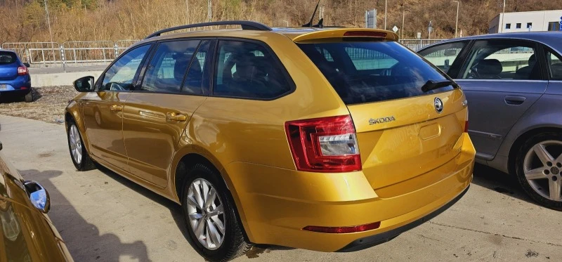 Skoda Octavia 1.4-GTec-Подготвена за такси, снимка 3 - Автомобили и джипове - 44411771