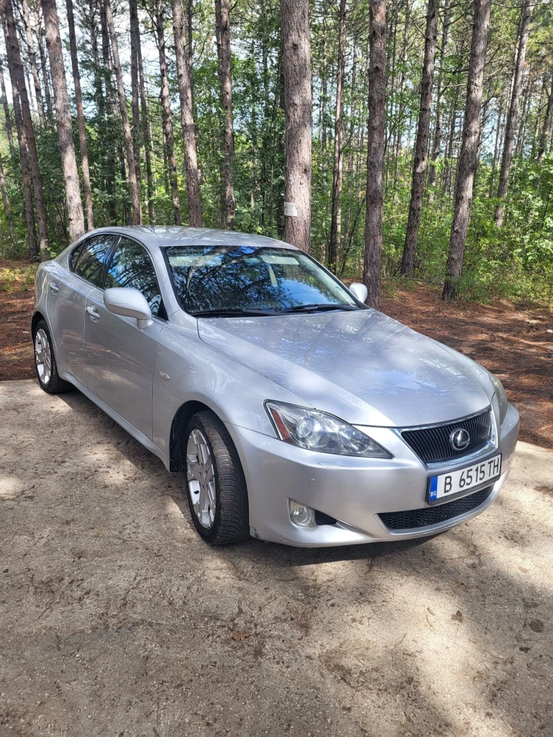 Lexus IS 220d, снимка 1 - Автомобили и джипове - 47359354