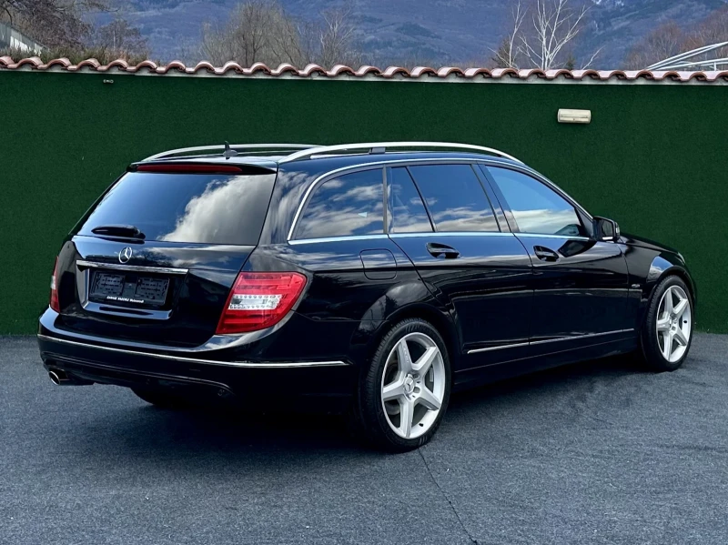 Mercedes-Benz C 250 4 Matic Swiss ЛИЗИНГ, снимка 4 - Автомобили и джипове - 48652774