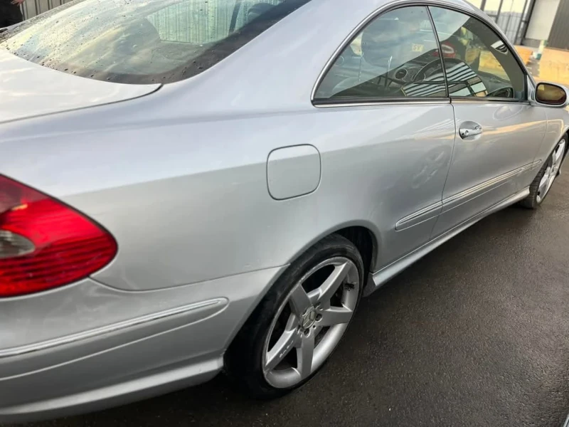 Mercedes-Benz CLK 272, снимка 9 - Автомобили и джипове - 49451768