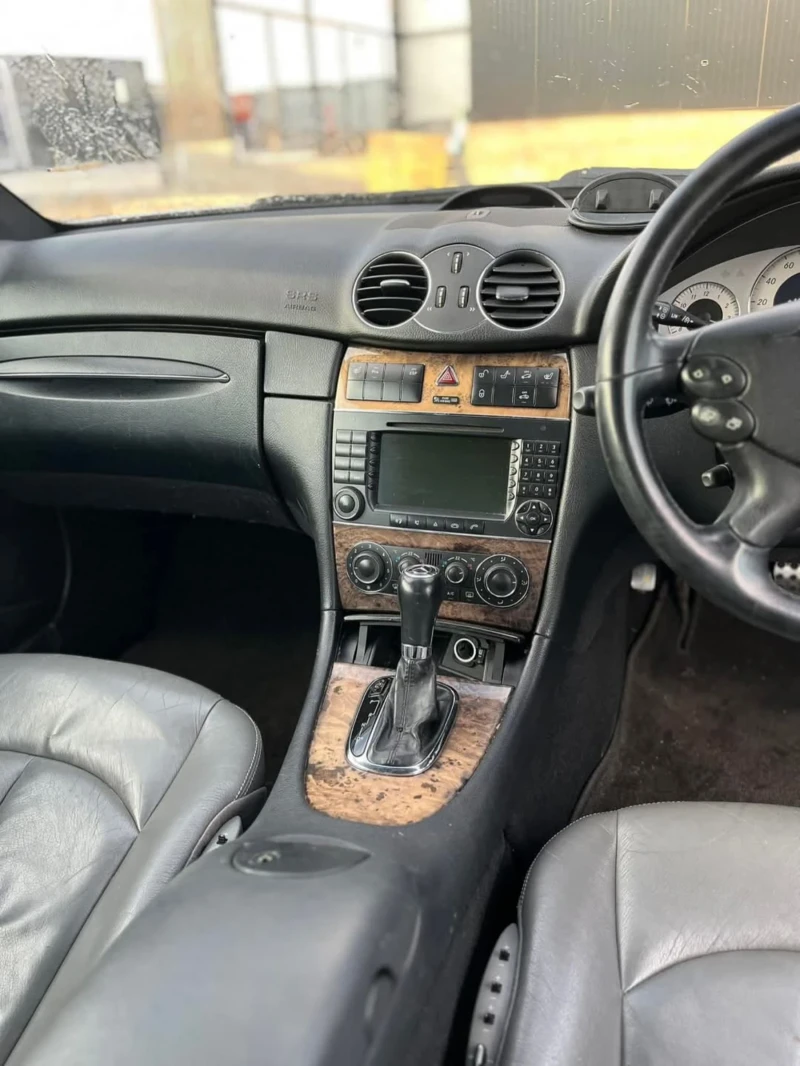 Mercedes-Benz CLK 272, снимка 13 - Автомобили и джипове - 49451768