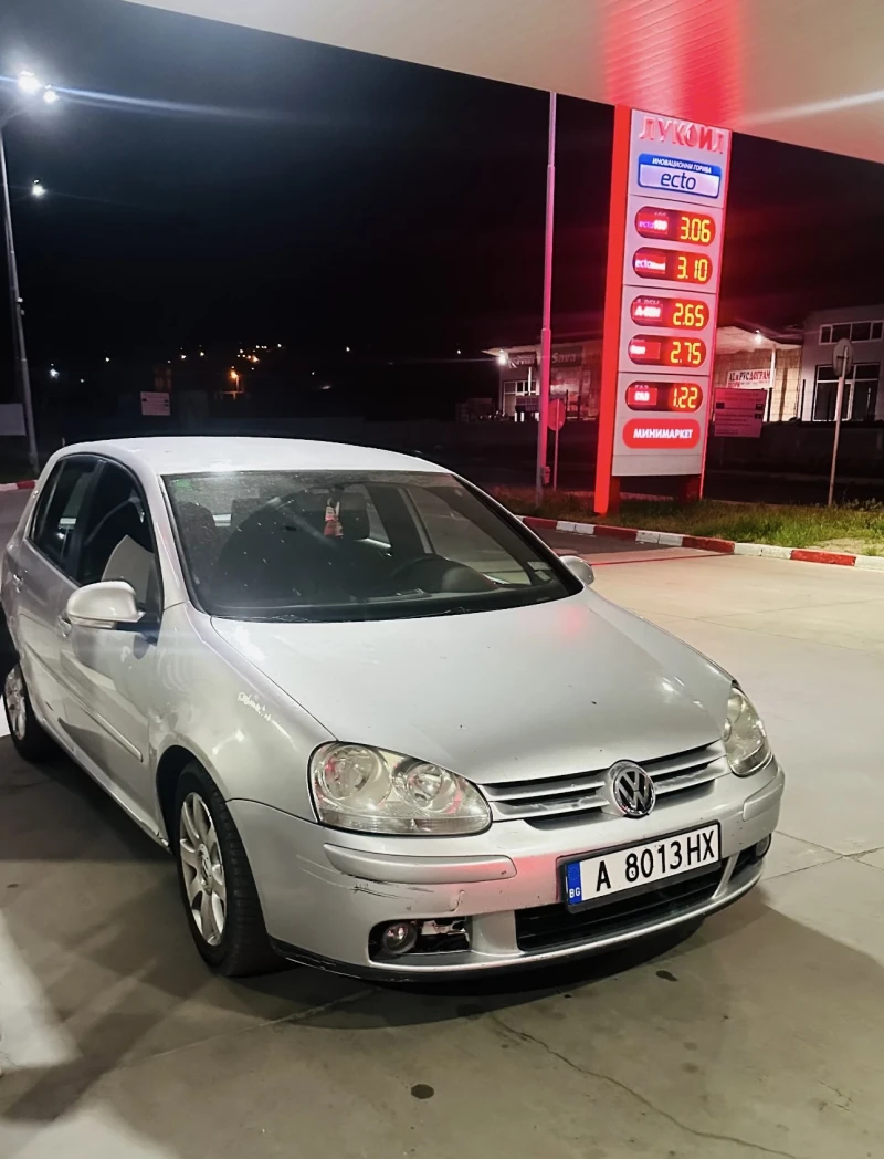 VW Golf, снимка 4 - Автомобили и джипове - 49589240