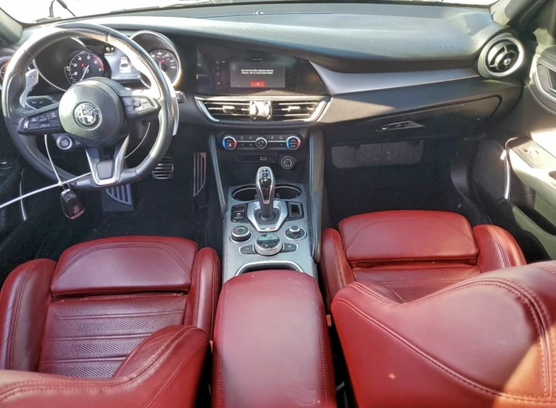 Alfa Romeo Giulia Super Q4, снимка 8 - Автомобили и джипове - 52877431