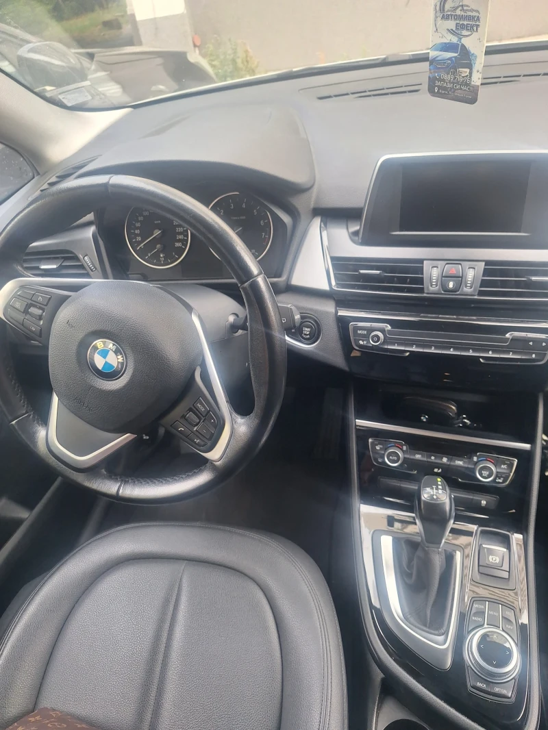 BMW 2 Active Tourer, снимка 5 - Автомобили и джипове - 53003197