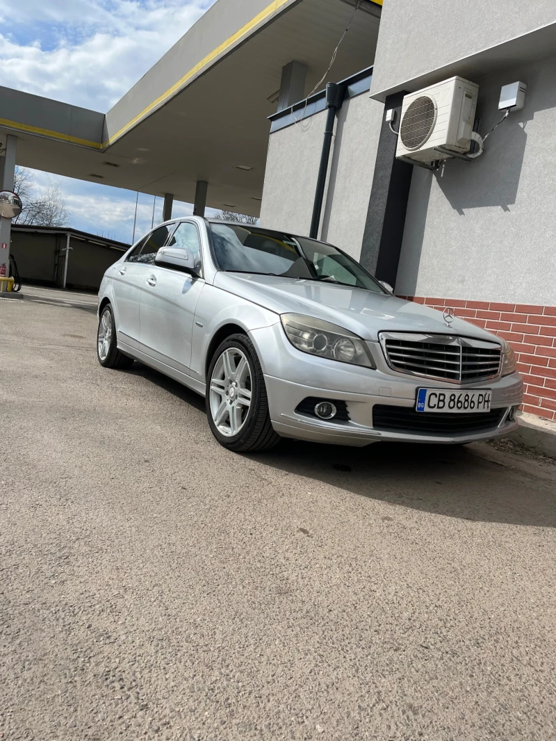 Mercedes-Benz C 220, снимка 3 - Автомобили и джипове - 53297989
