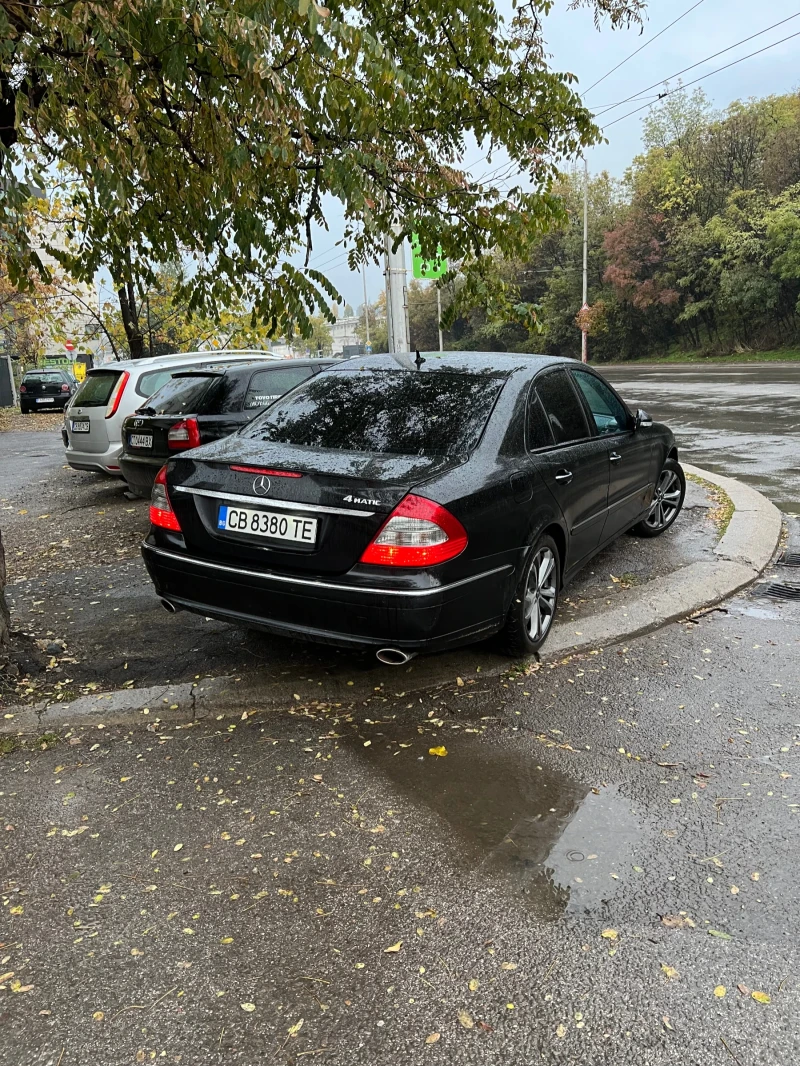 Mercedes-Benz E 280 4-matic 5G-tronic, снимка 5 - Автомобили и джипове - 53418037