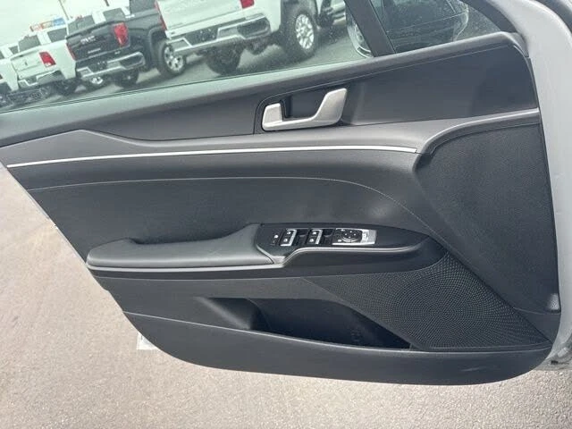 Kia K5 | Mobile.bg � ����������� 15