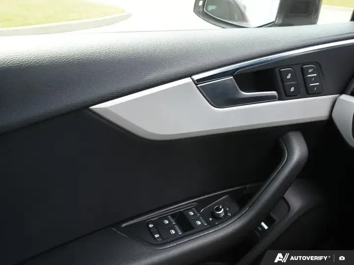 Audi A5 quattro * CARFAX * АВТО КРЕДИТ * , снимка 7 - Автомобили и джипове - 54812369