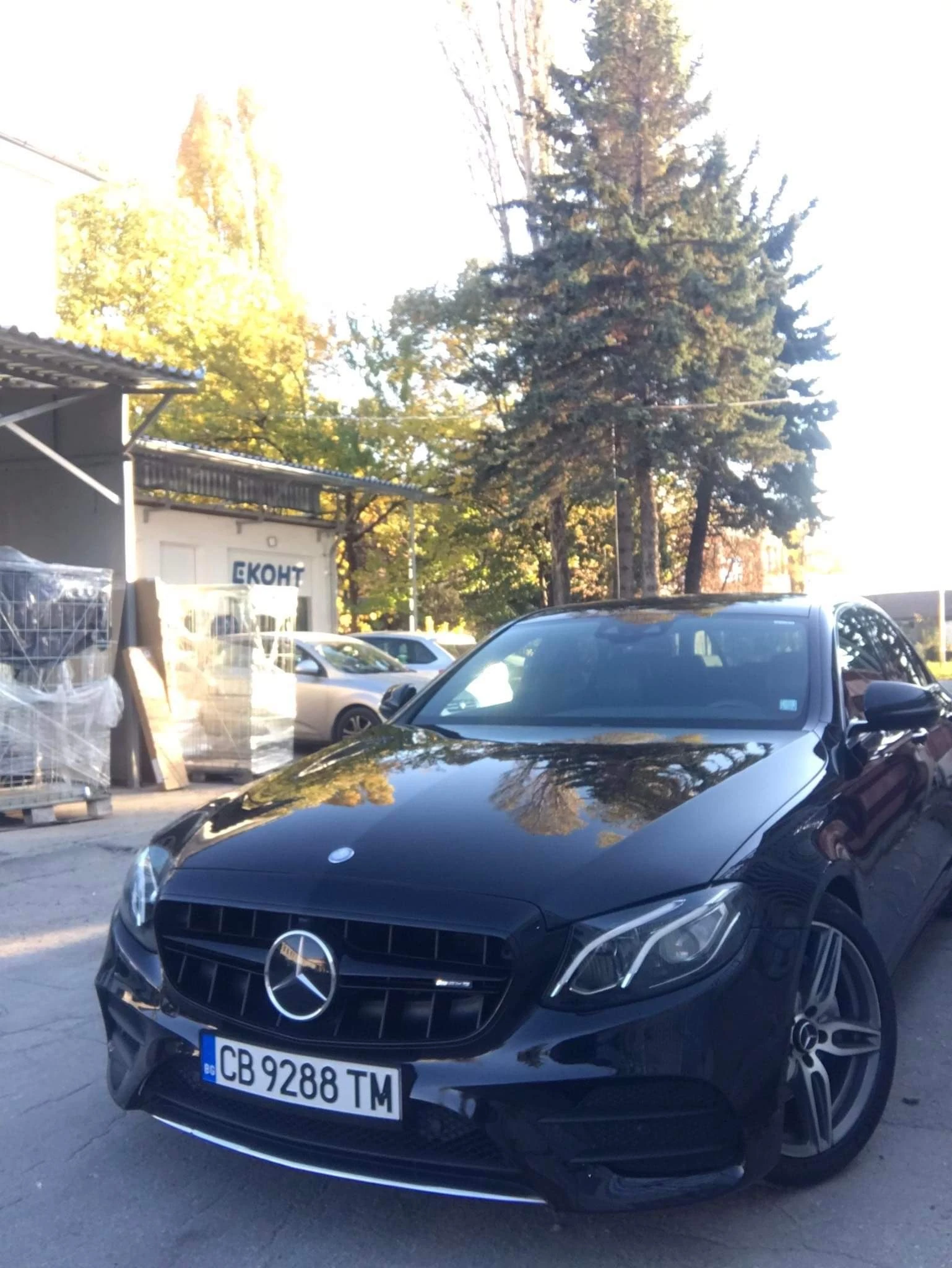 Mercedes-Benz E 220, снимка 1
