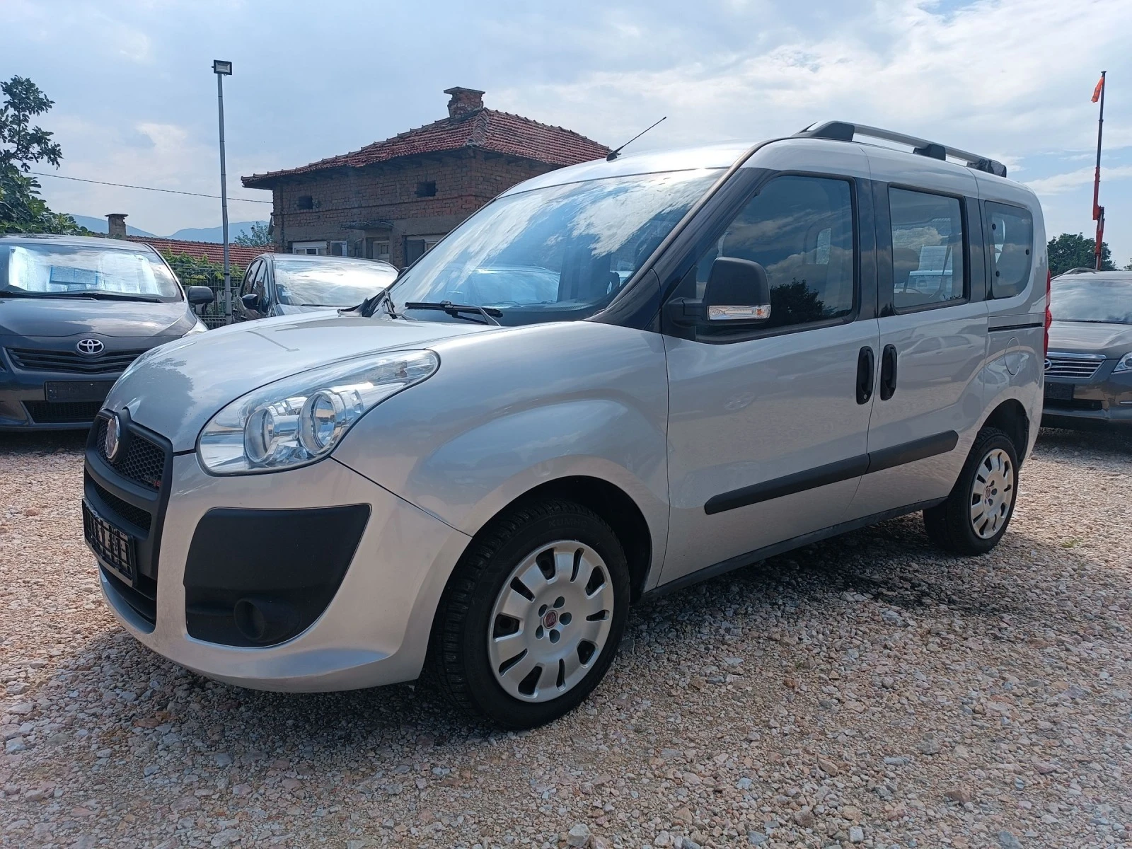 Fiat Doblo 2.0 multijet 6+1  - изображение 2