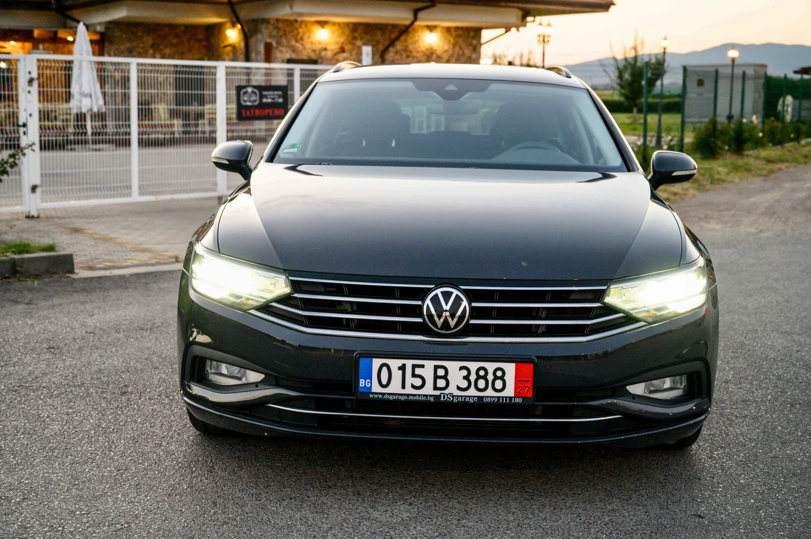 VW Passat 2.0TDI* ACC* CrystalLights* КАМЕРА* Масаж* Germany - изображение 8