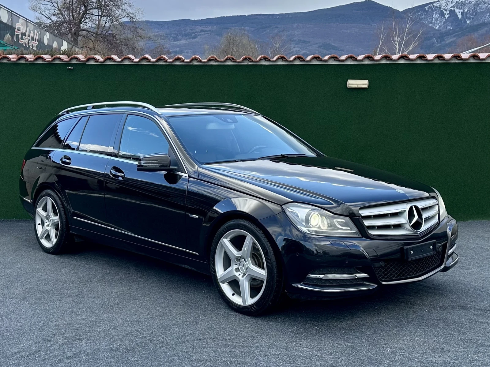 Mercedes-Benz C 250 4 Matic Swiss ЛИЗИНГ - изображение 3