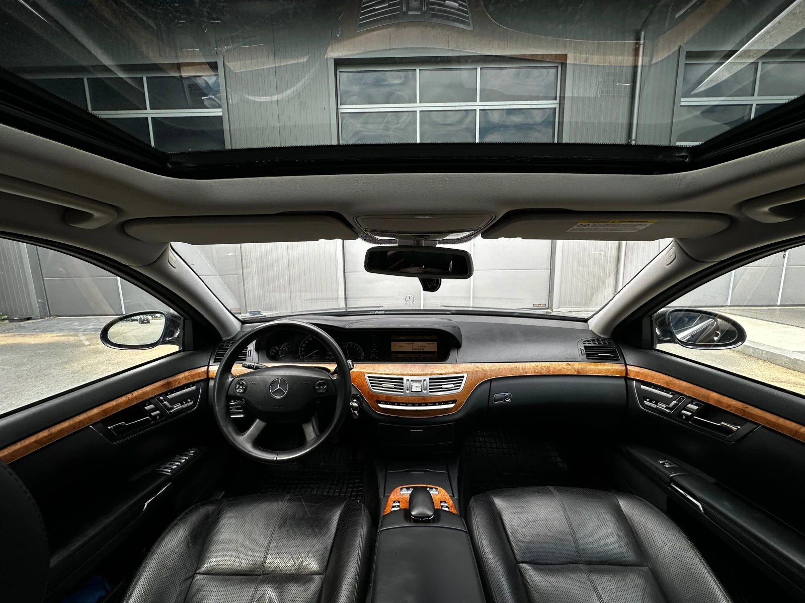Mercedes-Benz S 500 Газ* Дистроник* Soft Close* Подгрев* Обдухване - изображение 7