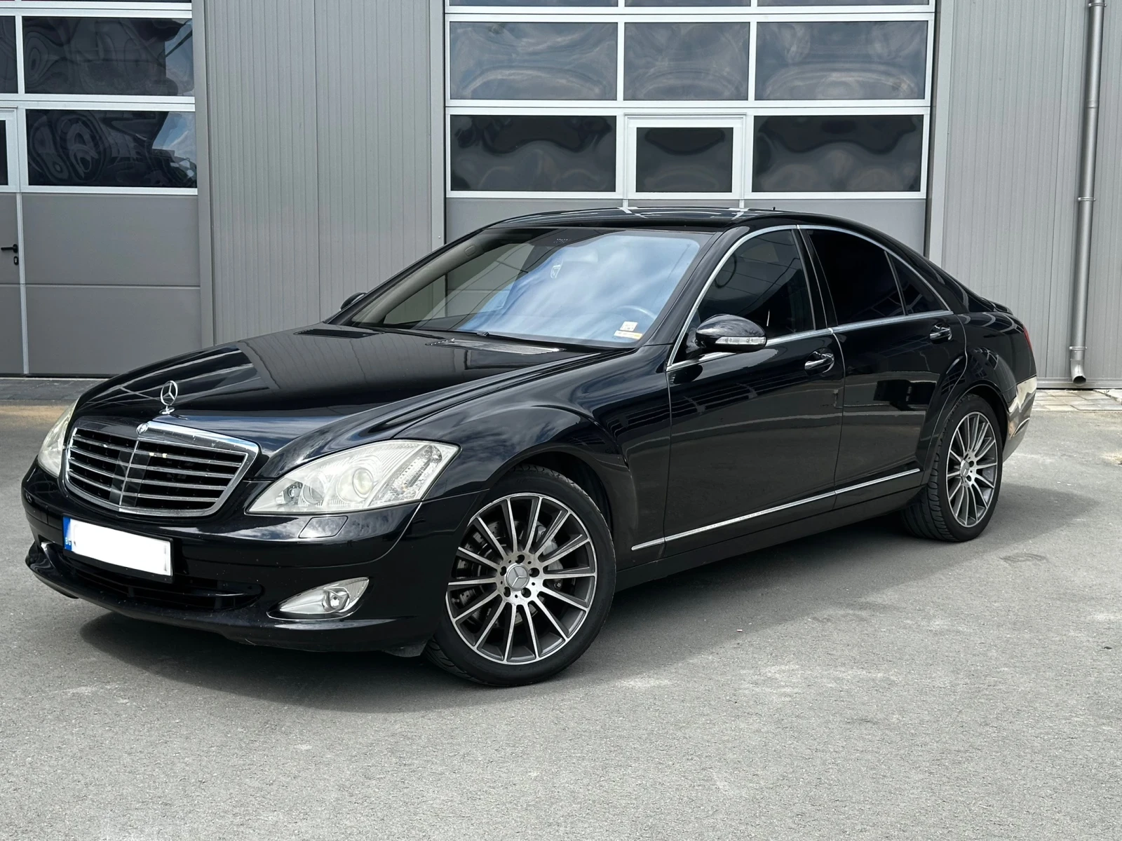 Mercedes-Benz S 500 Газ* Дистроник* Soft Close* Подгрев* Обдухване - изображение 2