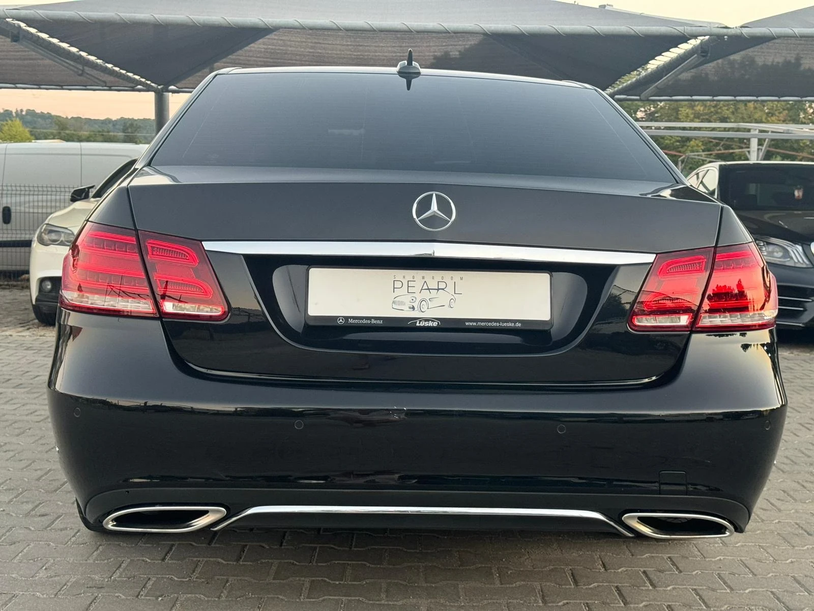 Mercedes-Benz E 220 d Avantgarde 9G Tronic Navi Ambient LED - изображение 5