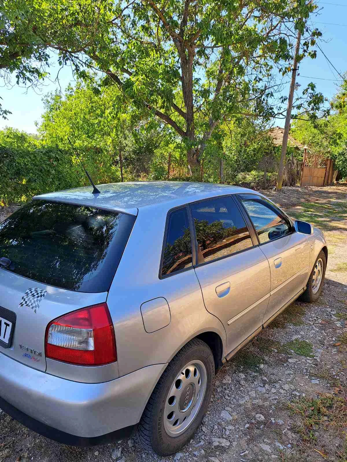 Audi A3 1.9 - изображение 9