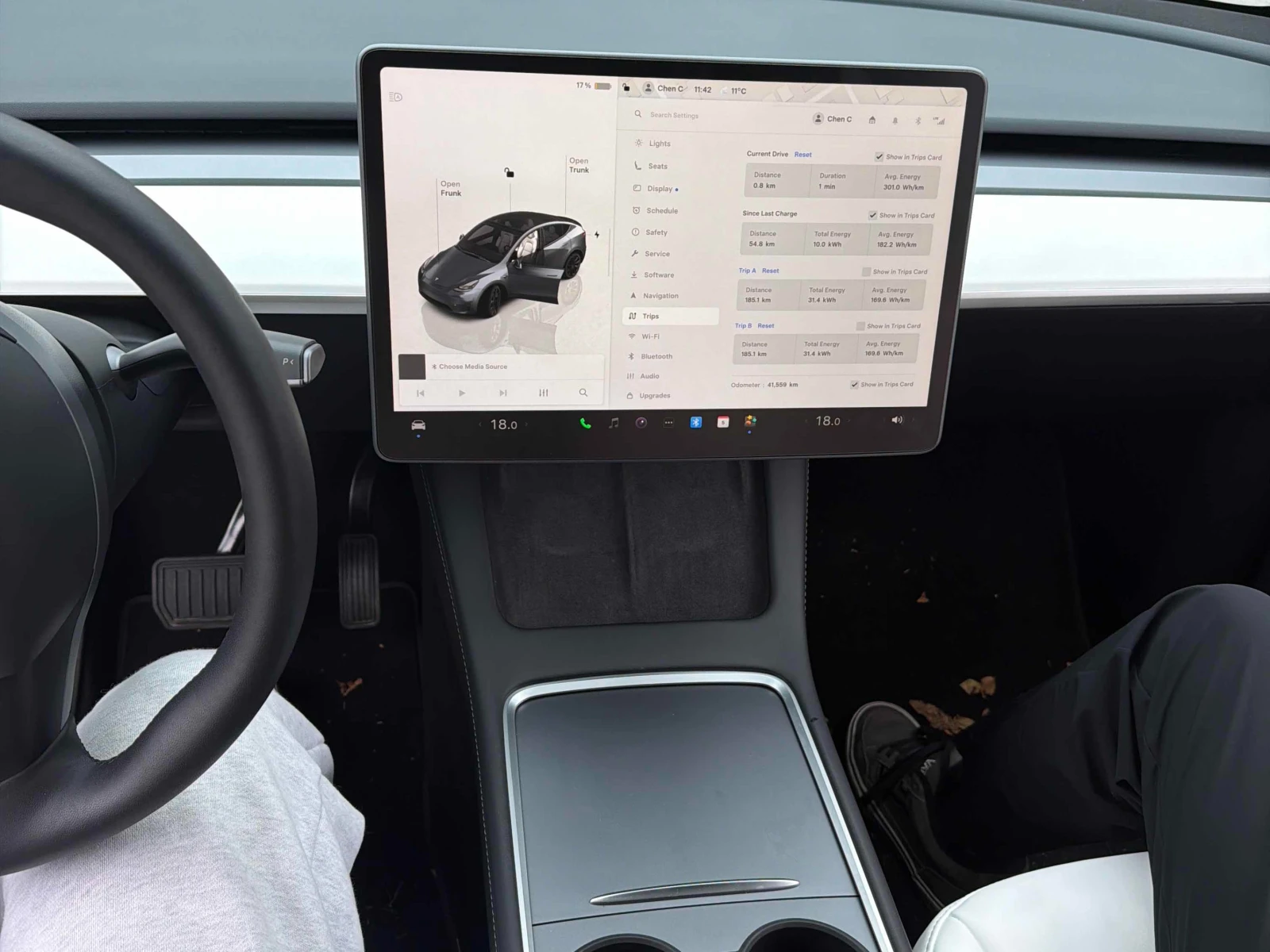 Tesla Model Y LONG RANGE * * CARFAX * *   * *  | Mobile.bg   7