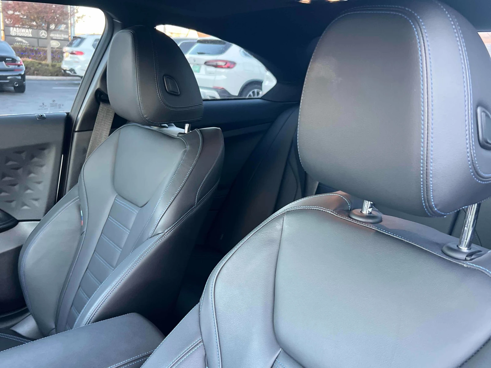 BMW 240 * * CARFAX * *   * *  | Mobile.bg   9