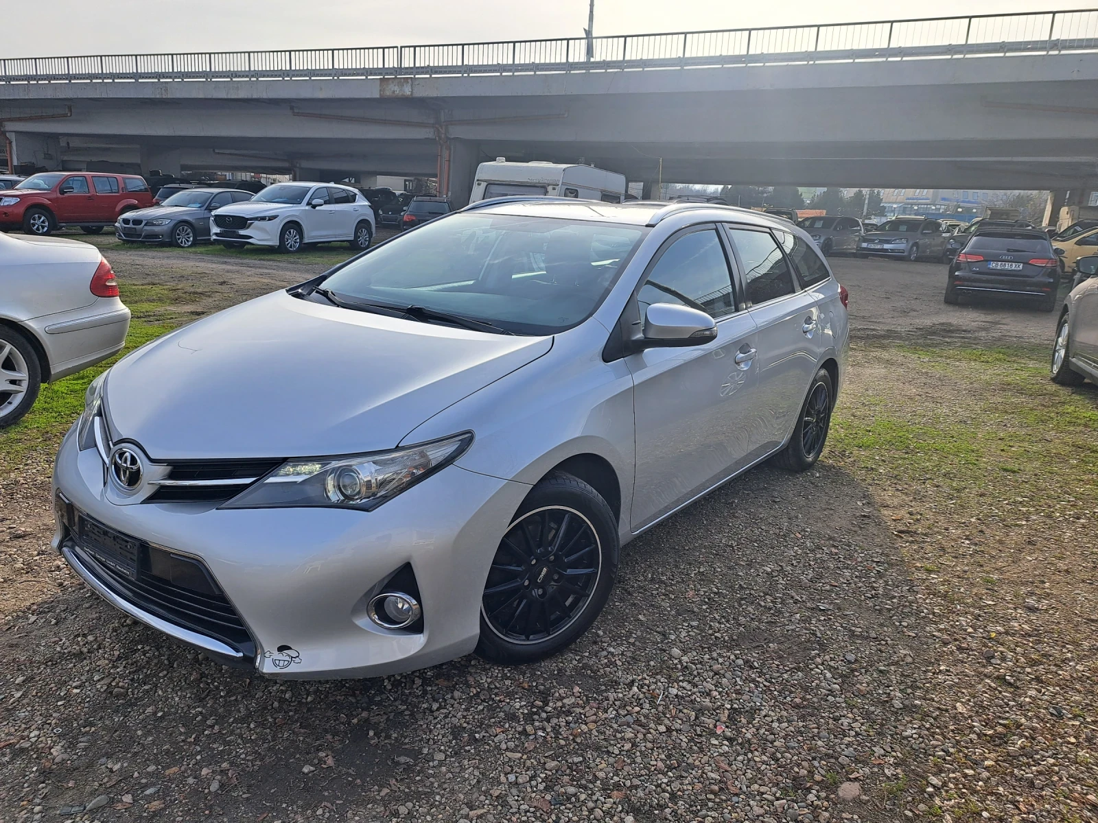 Toyota Auris 1.6i  | Mobile.bg � ����������� 1