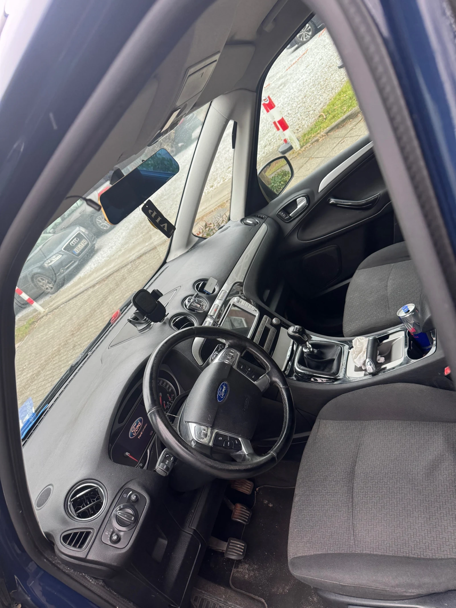 Ford Galaxy 2.2 TDCi - изображение 3