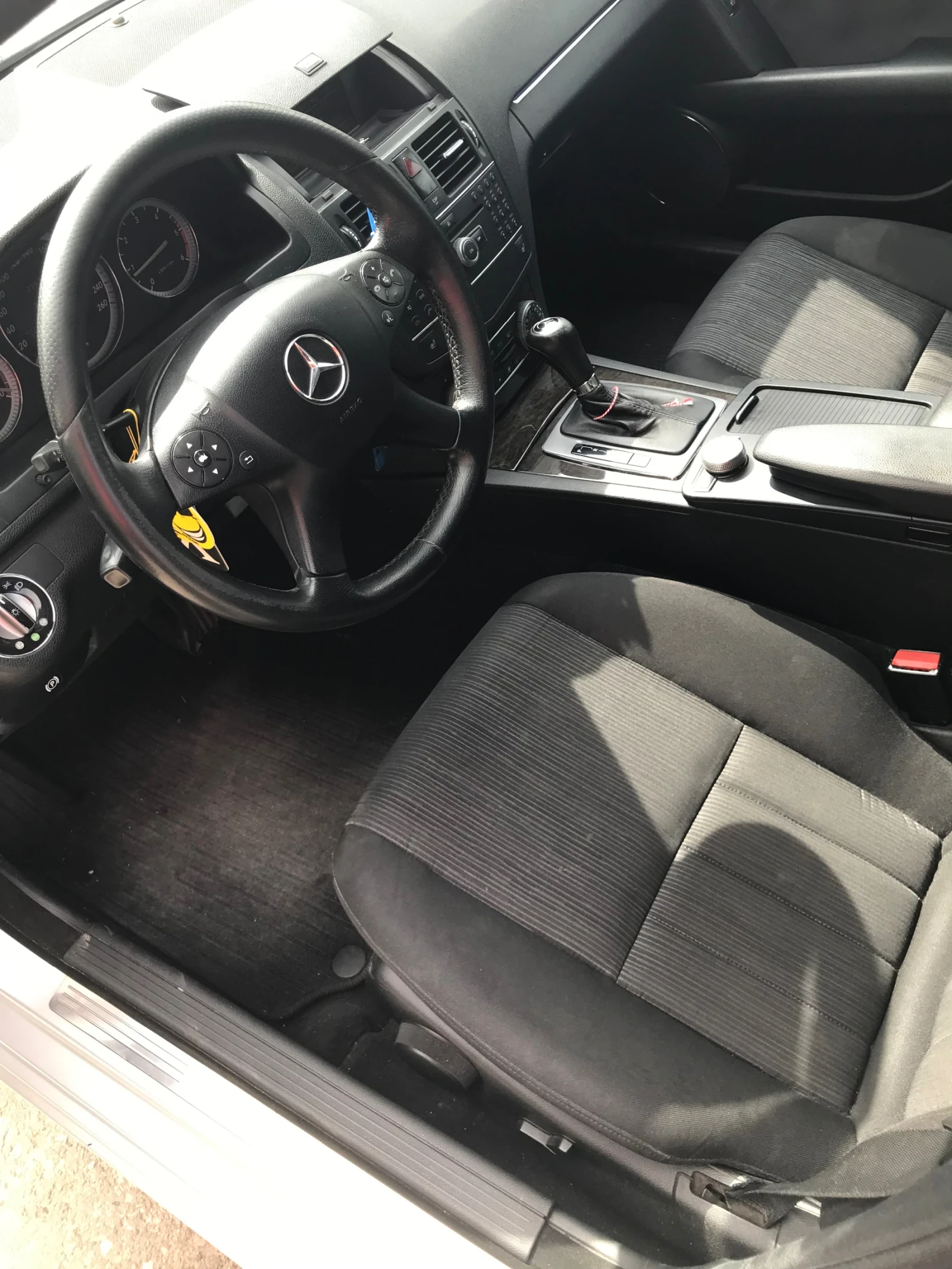 Mercedes-Benz C 220  - изображение 8