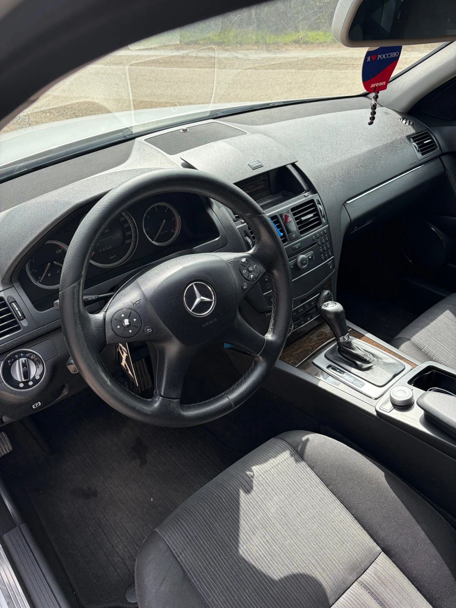 Mercedes-Benz C 220, снимка 8 - Автомобили и джипове - 53612718