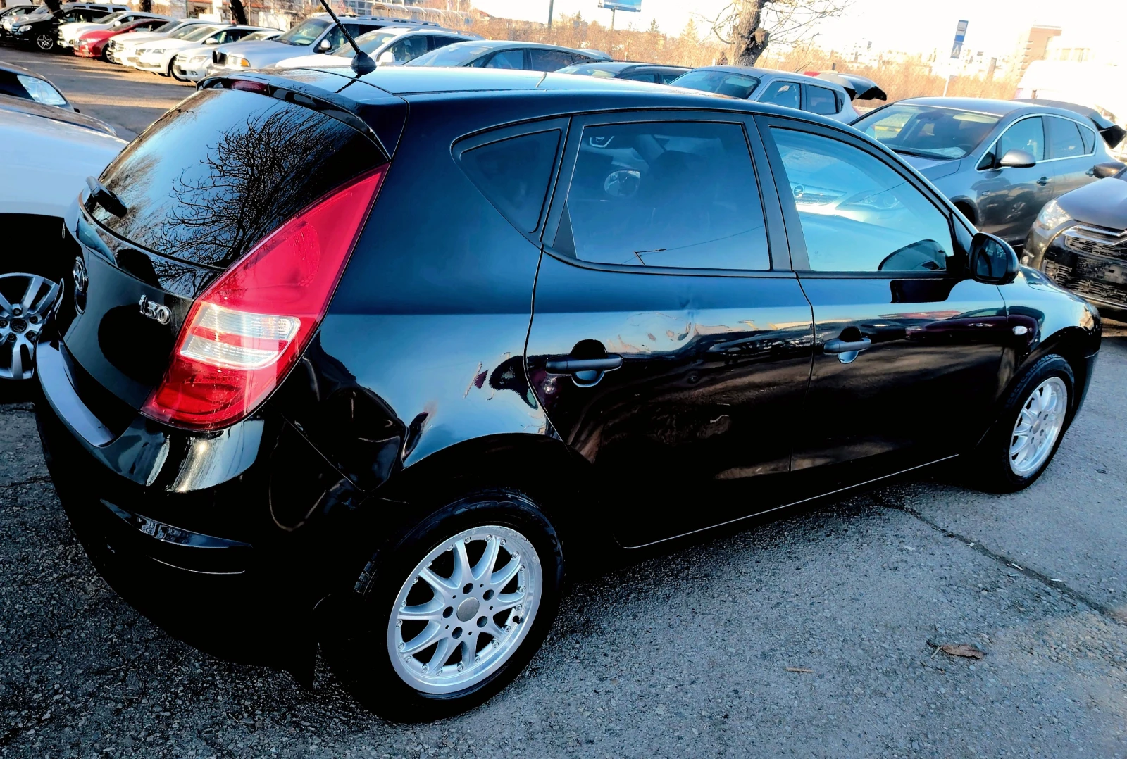 Hyundai I30 1.4i/SITI - изображение 6