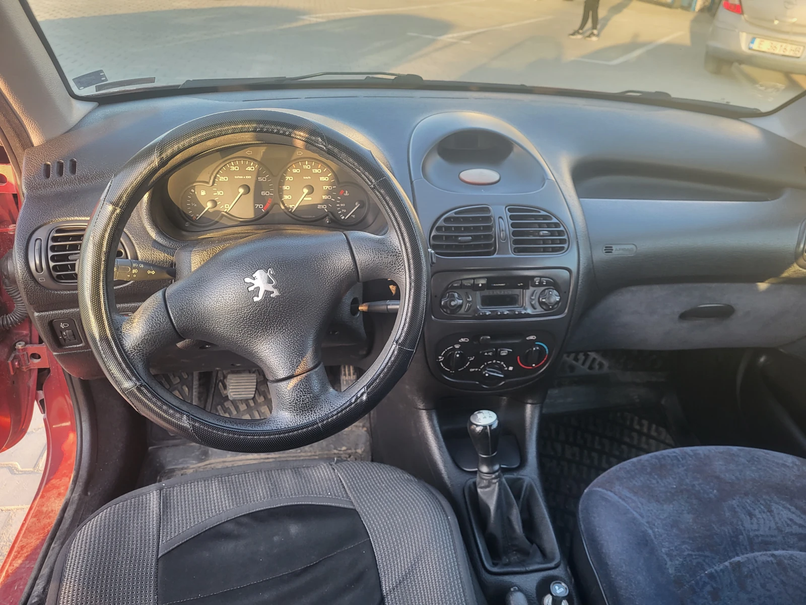 Peugeot 206, снимка 9 - Автомобили и джипове - 53851135