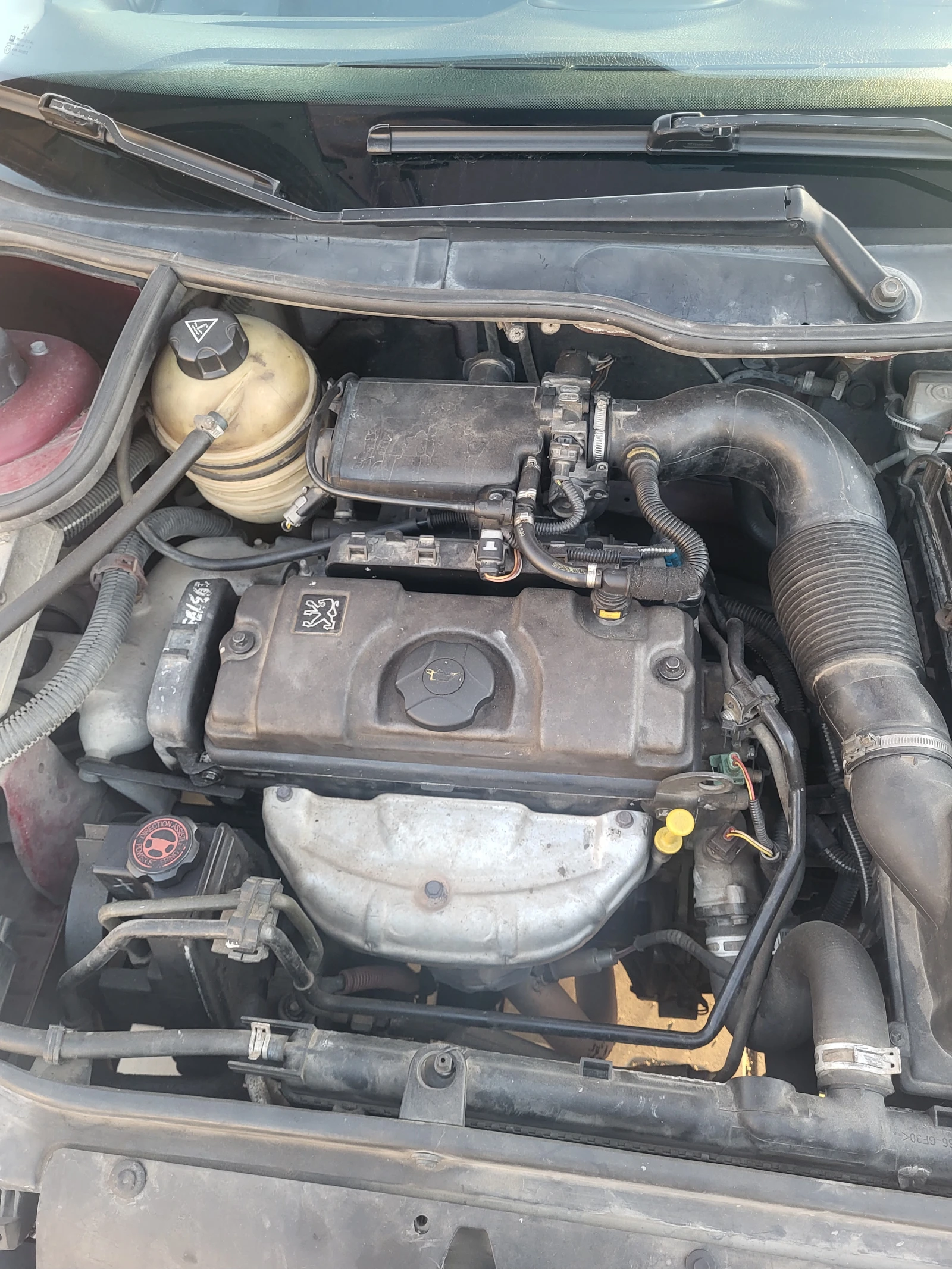 Peugeot 206, снимка 7 - Автомобили и джипове - 53851135