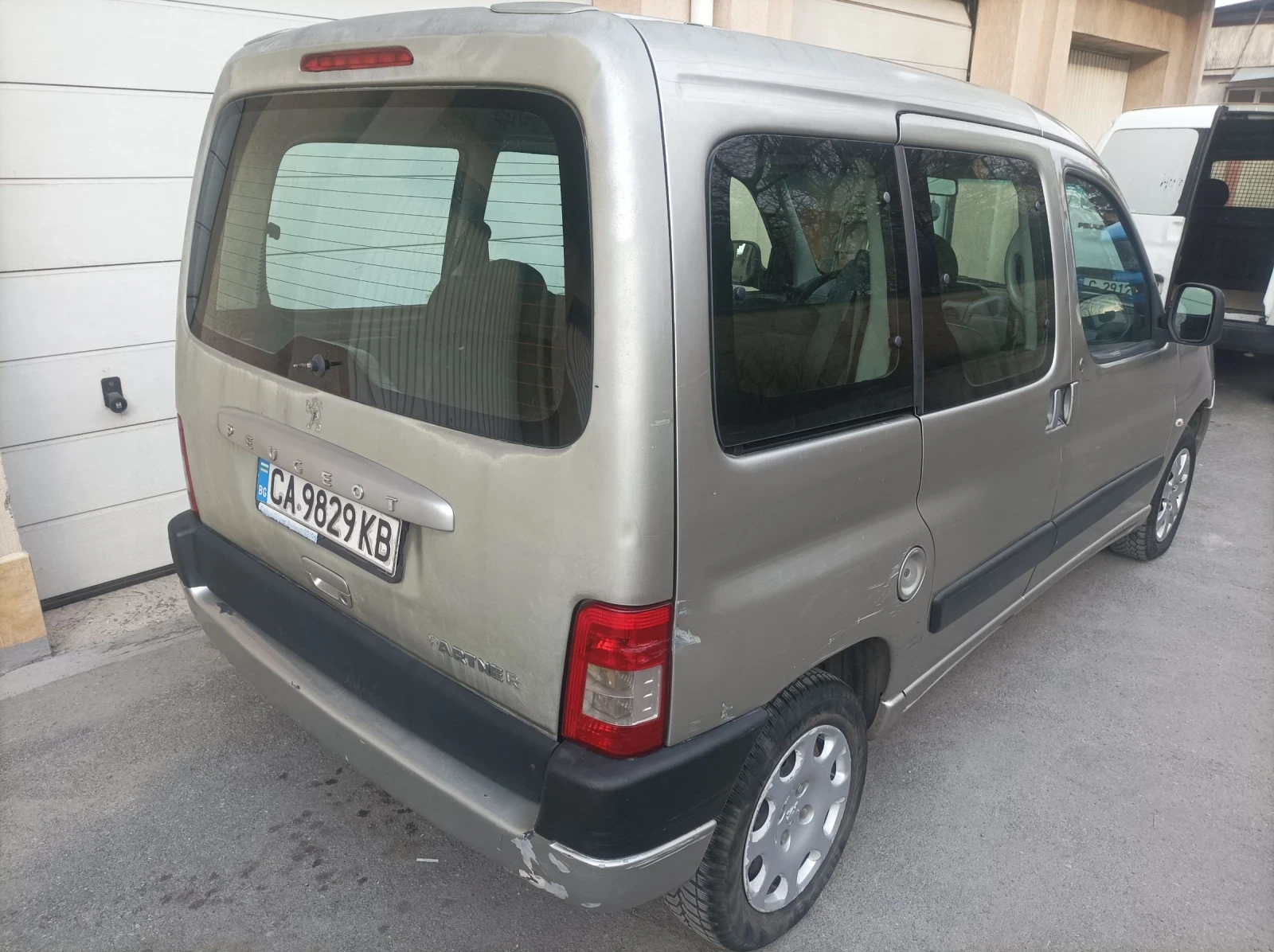 Peugeot Partner, снимка 3 - Автомобили и джипове - 53878034