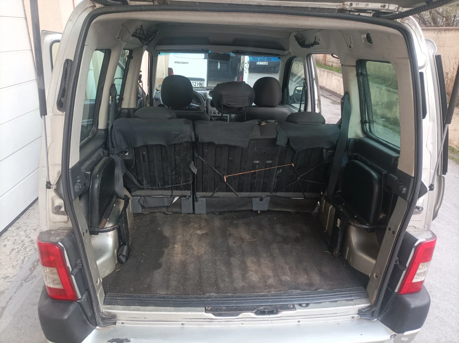 Peugeot Partner, снимка 10 - Автомобили и джипове - 53878034