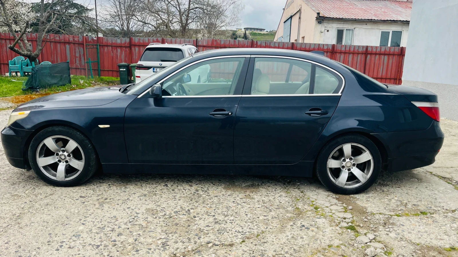 BMW 525, снимка 5 - Автомобили и джипове - 53935698