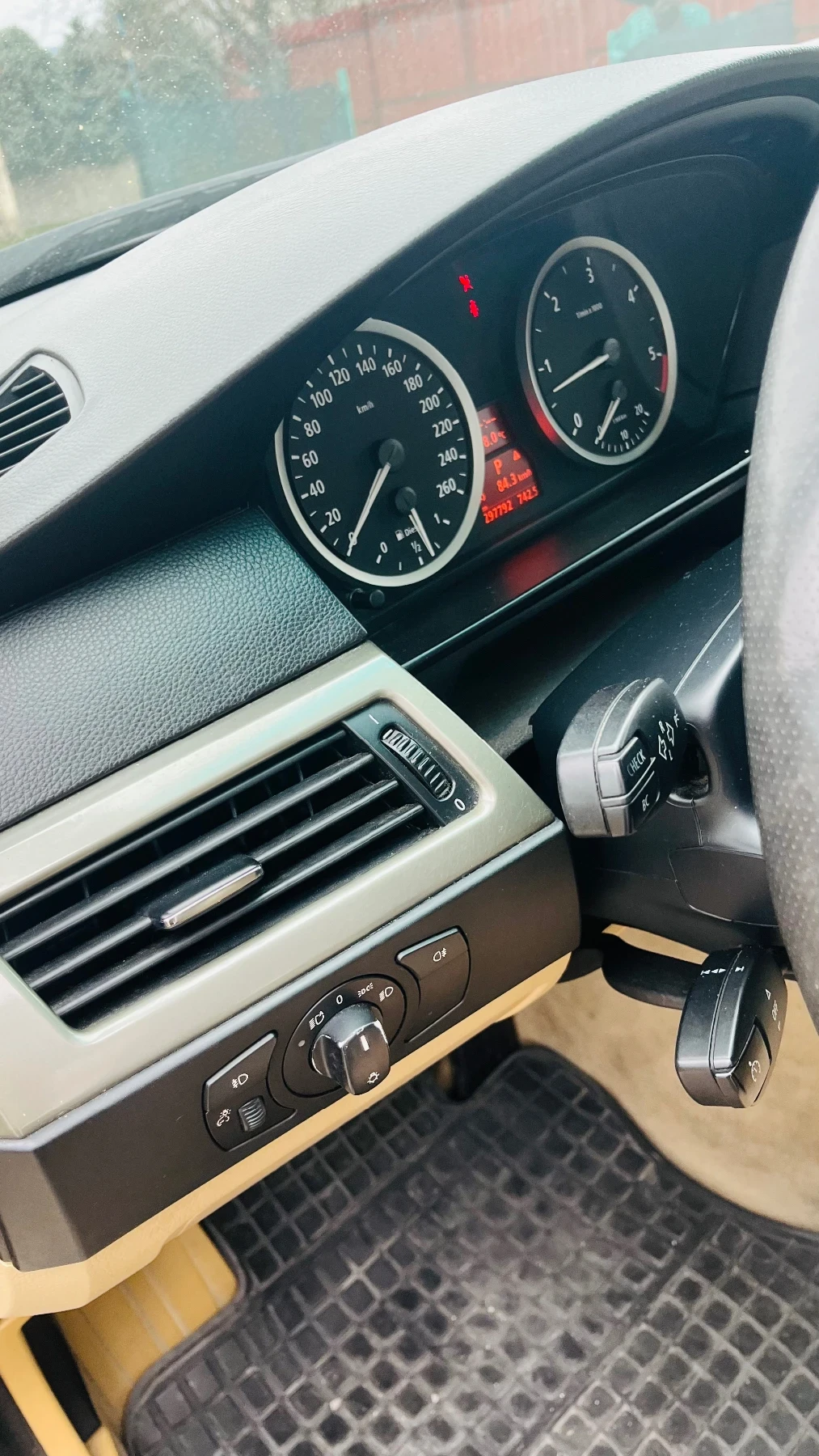 BMW 525, снимка 13 - Автомобили и джипове - 53935698