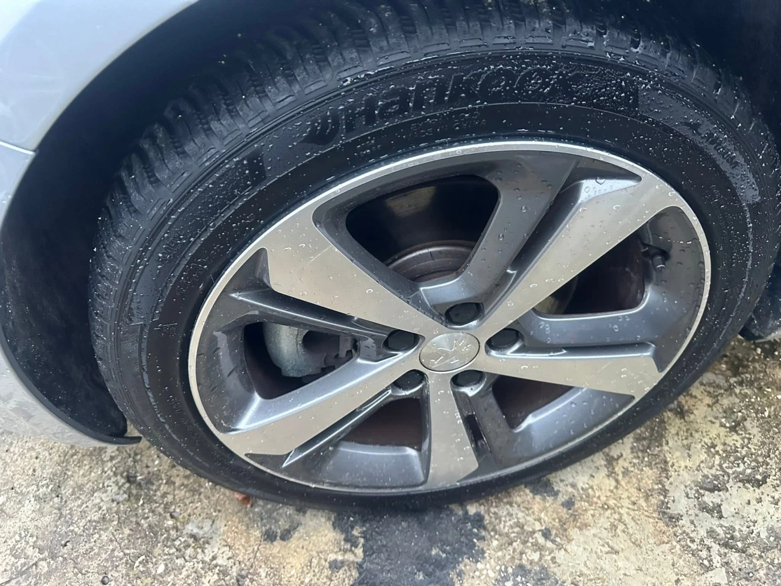 Peugeot 308 2.0 HDI NAVI, снимка 17 - Автомобили и джипове - 53951638