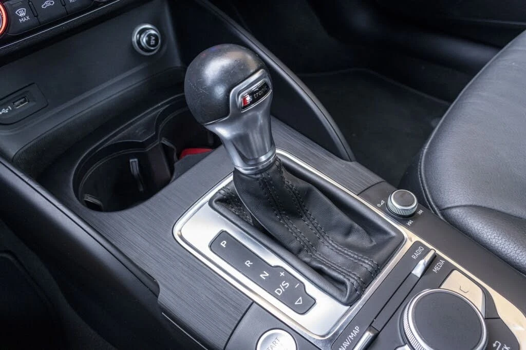 Audi A3 quattro* Premium 45 TFSI* ����������* (���� �� ��) | Mobile.bg � ����������� 15