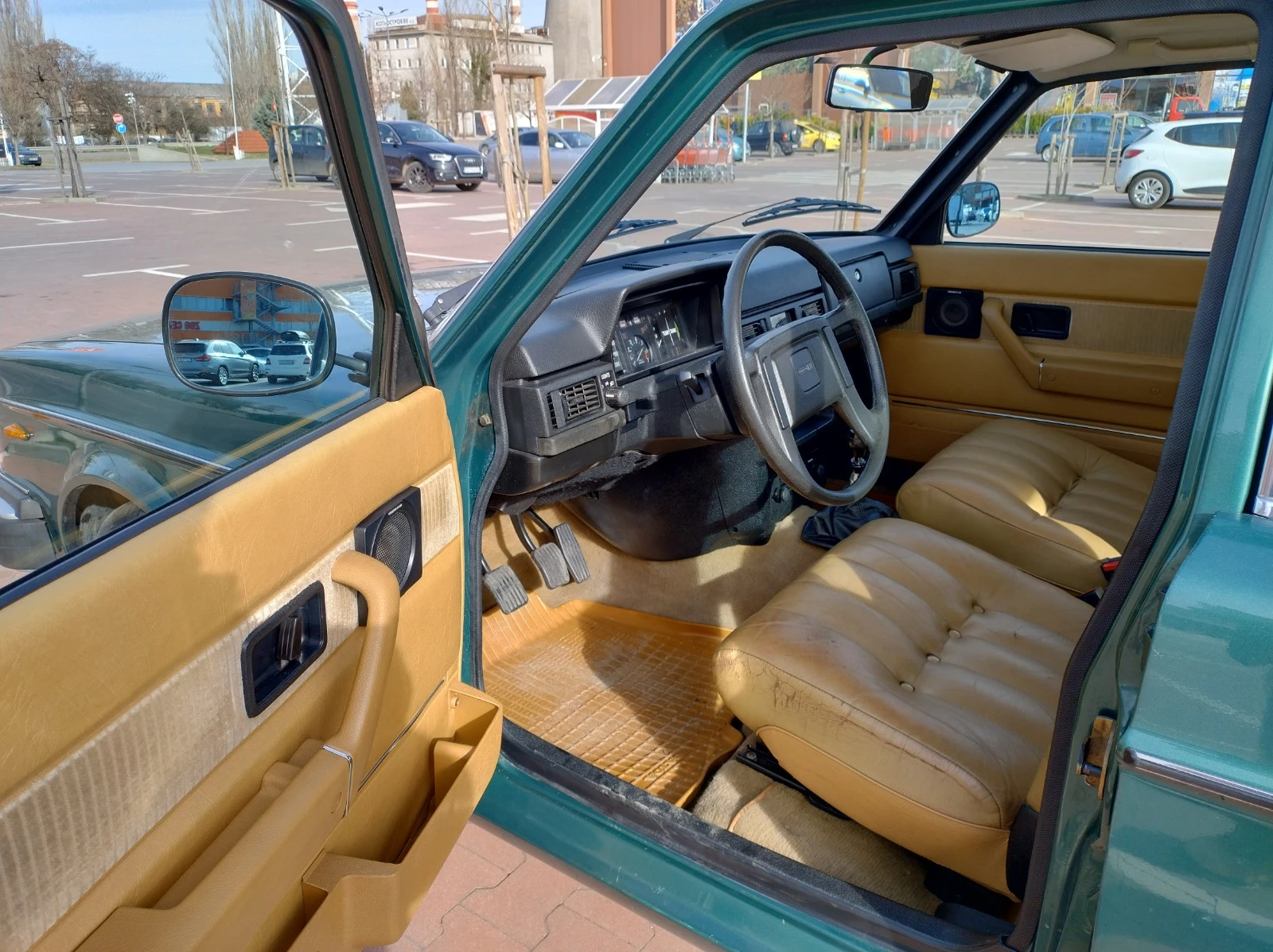 Volvo 244 GLE, снимка 5 - Автомобили и джипове - 54333099