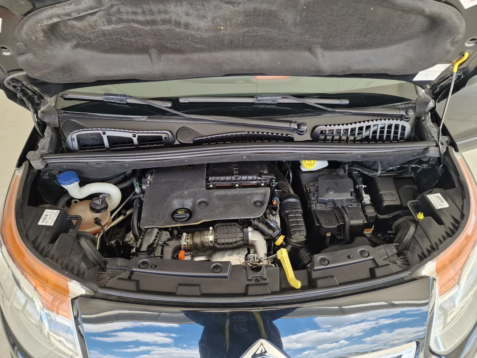 Citroen C3 Picasso 1.6 99kc EURO 6B  TOP, снимка 15 - Автомобили и джипове - 54427779