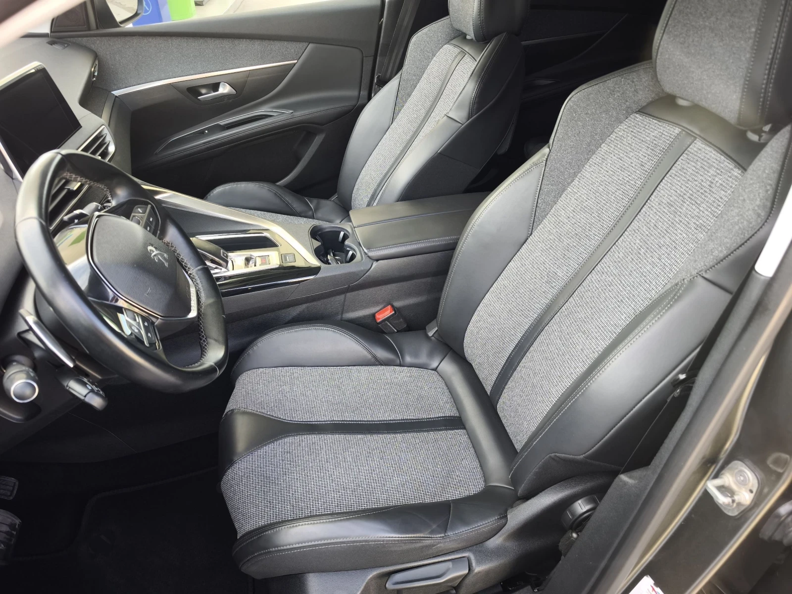Peugeot 5008 16HDI ALURRE FULL SERVICE IN PEUGEOT NEW, снимка 8 - Автомобили и джипове - 54559055